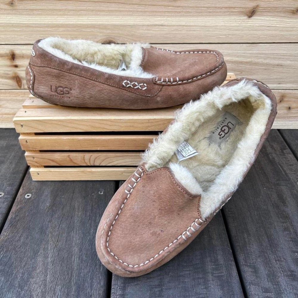 Tan UGG Ansley Slippers Seude Fuzzy Slip On Shoes Moccasins